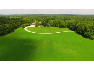 TRACT 2 - REAL ESTATE AUCTION - 2 PRESTIGUOUS HOMES - 66+/- ACRES IN 5 TRACTS IN NOBLE COUNTY, INDIANA